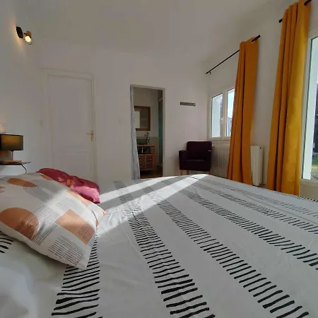Maison En Front De Mer Avec Jardin, 9 Couchages, 4 Chambres, Cheminee - Proche Chatelaillon - Fr-1-246-693 別荘 Yves
