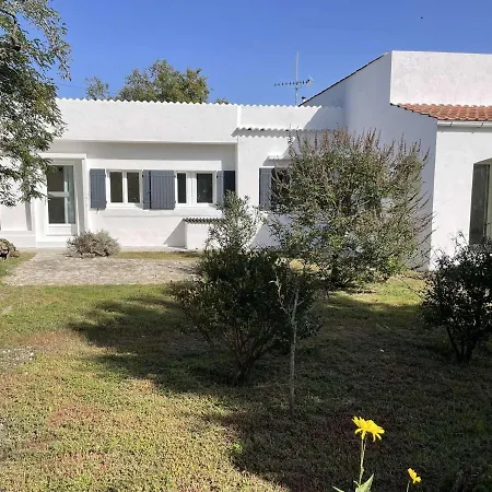 別荘 Maison En Front De Mer Avec Jardin, 9 Couchages, 4 Chambres, Cheminee - Proche Chatelaillon - Fr-1-246-693 *