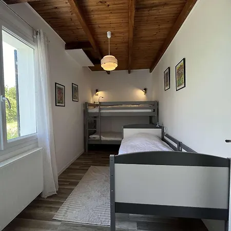 Maison En Front De Mer Avec Jardin, 9 Couchages, 4 Chambres, Cheminee - Proche Chatelaillon - Fr-1-246-693 別荘 Yves