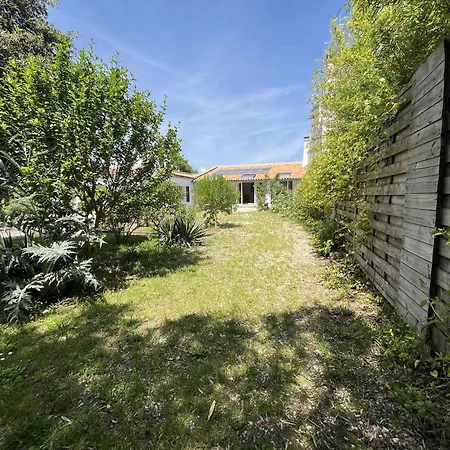 Maison En Front De Mer Avec Jardin, 9 Couchages, 4 Chambres, Cheminee - Proche Chatelaillon - Fr-1-246-693 *